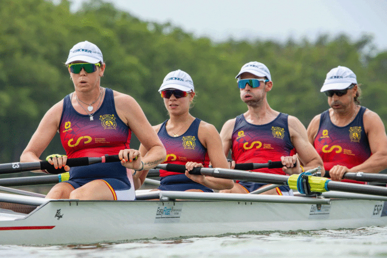 Paco San Martín, del Club Remeros del Eo, 7º en el Campeonato Mundial 13 PR3 Mix4 1