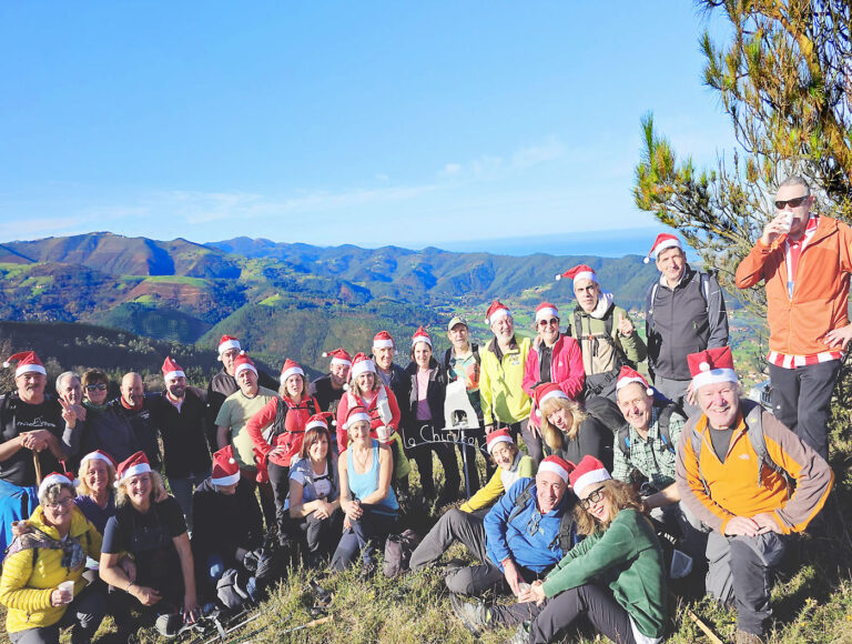 La Chiruca de Cudillero celebró su tradicional Belén de Cumbres en el Pico L’Abedul 8 la chiruca belen